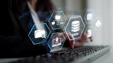 Bulut hesaplama, bulut stratejisi ve dijital altyapıyı ölçeklenebilir hizmetler, güvenli veri depolama ve bulut tabanlı dijital iş çözümleri ile dönüştüren bulut teknolojisi. Muxer