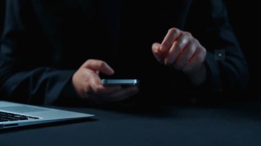 LLM Teknoloji, Büyük Veri, Makine Öğrenme, İş Desteği için Üretici AI, Geleceğin AI Teknolojisi ve Yapay Zeka Mühendisliği Asistan Beyin İşlemcisi. Elide