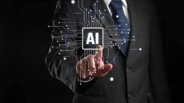 Yapay zeka mühendisliği, büyük veri ve yapay zeka makinesi kavramında yapay zeka beyin işlemcisiyle iş desteği için üretken yapay zeka kullanmayı öğrenen insan etkileşimi. Faas