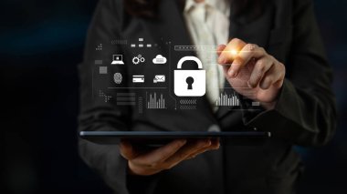 Çevrimiçi erişim için dijital siber güvenlik şifreleme, siber şifre koruması, parmak izi kimliği, bulut depolama güvenliği ve siber güvenlik sistemi