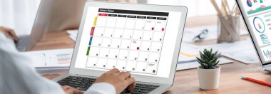 Kişisel organizatör ve çevrimiçi iş dünyası için hızlı zamanlama planlaması için bilgisayar yazılım uygulaması takvimiName