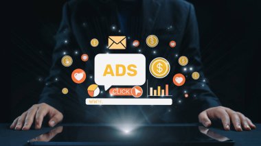 Çevrimiçi reklamlar ve dijital pazarlama markaların büyümesine yardımcı oluyor. İçerik pazarlaması bağlılığı arttırır. Pazarlama araçları ROI 'yi destekliyor. Etkili reklamlar ve pazarlama çevrimiçi iş başarısı. Elide