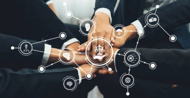 Ofis çalışanlarının el ele dizilmesi başarılı bir iş ortaklığı grubunu ve panoramik pankartta kamu işyerinde güçlü bir birlik takım çalışmasını sembolize ediyor. Kurnaz Dostluk