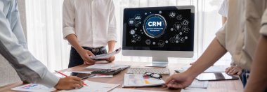CRM işletme ve işletme için canlı bilgisayarda müşteri ilişkileri yönetim sistemi
