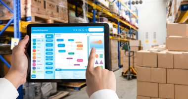 Okul eğitimi için geliştirilen kodlama ve programlama yazılımı. Basitleştirilmiş program, öğrenci çocuklar için okul sınıfında temel kodlama ve programlama eğitimi için kolay yazılım.