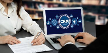 CRM işletme ve işletme için canlı bilgisayarda müşteri ilişkileri yönetim sistemi