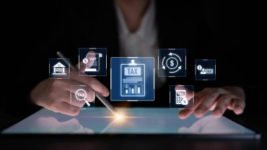 Modern finans sisteminde vergi belgesi, KDV, işlem akışı ve mali denetim Latch 'i gösteren mali düzenleme ve vergi uyumluluğu kavramı