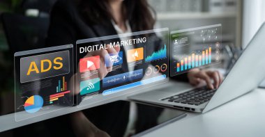 Çevrimiçi reklamlar ve dijital pazarlama markaların büyümesine yardımcı oluyor. İçerik pazarlaması bağlılığı arttırır. Pazarlama araçları ROI 'yi destekliyor. Etkili reklamlar ve pazarlama çevrimiçi iş başarısı. Eğri