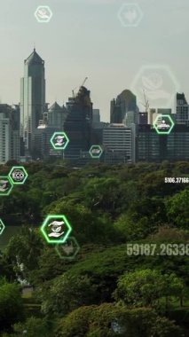 Çevre kirliliğini azaltmak ve ESG hedeflerine ulaşmak için temiz enerji, geri dönüşüm ve sıfır atık yönetimi yoluyla sürdürülebilir değişim kavramına doğru kayan yeşil şehir teknolojisi .