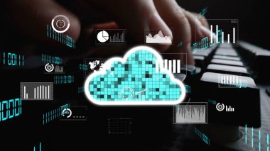 Bu resim, dinamik dijital grafikler ve metriklerle çevrili bir klavyenin üzerinde bulunan modern bir bulut hesaplama ve veri analizi kavramını betimlemektedir. Xenic