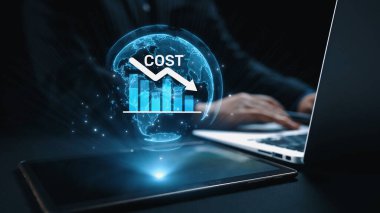 Dijital dönüşüm, işletme maliyeti optimizasyonu, operasyonel maliyet düşüşü, finansal tasarruflar ve ticari başarı için kaynak verimliliği stratejileri yoluyla maliyet azaltma ve maliyet tasarrufu. Elide