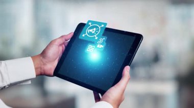 Veri gösterge panelleri, analitik çizelgeler ve içerik araçlarıyla içerik pazarlama arayüzü. Pazarlama başarısı içerik performansı, içerik planlaması ve pazarlama optimizasyonundan gelir. Spire.