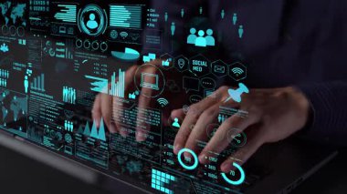 Bağlantı ağı görselleştirmesi küresel bağlantıyı, ağ iletişimini, dijital bağlantı analitiğini gösteriyor. Ağ araçlarını gerçek zamanlı içgörü destekle ve bağlantı sistemini geliştir. Thunk