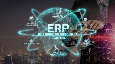 ERP platformu, kurumsal kaynak planlaması, entegrasyon, veri akışı, iş verimliliği, finans, envanter ve insan kaynaklarının iyileştirilmesi için merkezi sistemi göstermektedir. Muxer