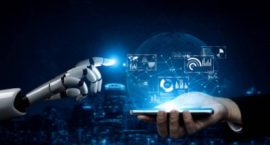 Yapay zeka, veri analizlerini öngörü modelleri, akıllı gösterge panelleri ve veri odaklı iş kararları için sanal asistan görüşleriyle yürütüyor. Kefil