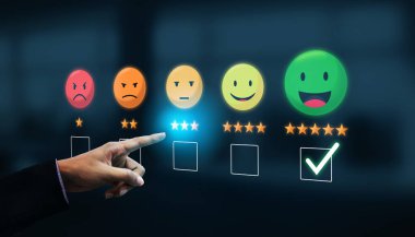 Müşteri geribildirim analizi, çevrimiçi inceleme görüşleri ve veri değerlendirmesi yoluyla memnuniyeti, hizmet kalitesini ve iş itibarını artırır. Kefil