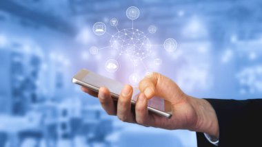 Yapay zeka ağının yapay zeka ağını, ağı ve sistemi kusursuz yapay zeka iletişimi için yapılandırılmış bir dijital platform üzerinden birbirine bağlayan görsel bir Vouch