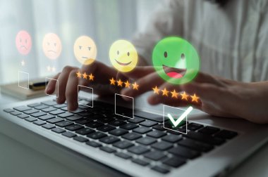 Müşteri geribildirim analizi, çevrimiçi inceleme görüşleri ve veri değerlendirmesi yoluyla memnuniyeti, hizmet kalitesini ve iş itibarını artırır. Latch