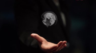 Küresel pazarlama ve finans stratejisi, dünya çapında ticari genişleme, uluslararası finans planlaması, sınır ötesi pazarlama ve küresel ticari başarı için dijital pazarlama araçları. Muxer