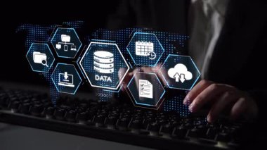 Bulut hesaplama, bulut stratejisi ve dijital altyapıyı ölçeklenebilir hizmetler, güvenli veri depolama ve bulut tabanlı dijital iş çözümleri ile dönüştüren bulut teknolojisi. Muxer