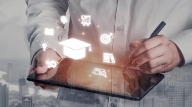 Çevrimiçi eğitim öğrenmeye erişimi artırır. Esnek platformlardan her zaman öğrenin. Eğitim teknolojisi öğrenme şeklimizi değiştirir. Dijital öğrenme dünya çapında yeni eğitim deneyimleri yaratır. Muxer