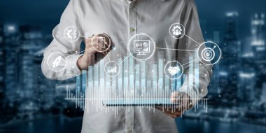 Proje yönetimi paneli proje yönetimi stratejisini, planlama, proje yönetimi iş akışını ve daha iyi koordinasyon için proje yönetim ikonlarını gösteriyor. Eğri