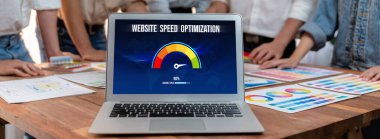 Web sitesi yükleme hızını hesaplayan bilgisayar yazılımı. Web sitesi yükleme hızının artırılması kavramı.