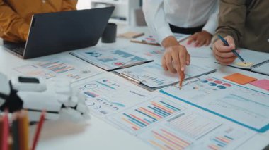 AI-powered assistant analyzing financial data to help business professionals optimize strategy and planning. Noogenesis AI