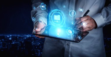 Dijital dosya organizasyonu, bulut depolama ve güvenli paylaşım ile çevrimiçi dizinleri yönetme kavramı. Çevrimiçi dizinler iş akışını geliştirir, çevrimiçi dizinler erişim kontrolünü sağlar. Ayartma