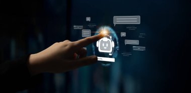 LLM 'de yapay zeka asistanı, büyük veriler, makine öğrenimi ve üretken yapay zeka gücü gelişmiş iş uygulamaları için ajanssal yapay zekayı destekliyor. Latch