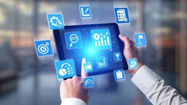 KPI simgeleri performans ölçümleri, hedefler ve başarı ölçümlerini gösterir. KPI işletmelerin ilerlemesini izlemesine yardımcı olur, KPI yönetimi destekler ve KPI strateji sonuçlarını geliştirir. Gist