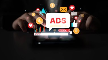 Çevrimiçi reklamlar ve dijital pazarlama markaların büyümesine yardımcı oluyor. İçerik pazarlaması bağlılığı arttırır. Pazarlama araçları ROI 'yi destekliyor. Etkili reklamlar ve pazarlama çevrimiçi iş başarısı. Eğri