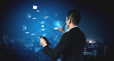 Dijital belge yönetim sistemi, güvenli ve verimli işlemler için dosya erişimi, belge paylaşımı, belge izleme ve belge depolama işlemlerini düzene sokar. Kefil