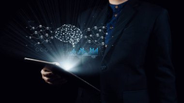 Yapay zeka dijital verileri yönetme şeklimizi değiştiriyor. Akıllı indekslemeden yapay zeka güdümlü aramaya kadar dosya kullanımı zekileşir. Yapay zeka dosya yönetimi hız, doğruluk ve veri organizasyonunu geliştirir. Elide