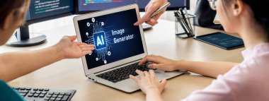 Yapay zeka teknolojisini çalıştırmak için komut mühendisi ve kullanıcı kolaylığı için üretici yapay zeka yardımcı araçları insanların yapay zeka hareketini teşvik ederek üretken yapay zeka fonksiyonları ile çalışmasına yardımcı olur