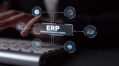 ERP platformu, kurumsal kaynak planlaması, entegrasyon, veri akışı, iş verimliliği, finans, envanter ve insan kaynaklarının iyileştirilmesi için merkezi sistemi göstermektedir. Muxer