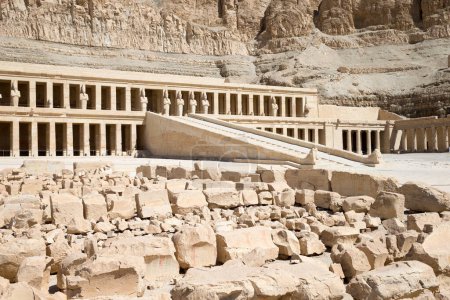 Le temple de Hatchepsout près de Louxor en Egypte
