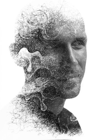 Téléchargez les photos : Portrait noir et blanc d'un homme regardant latéralement combiné à une peinture abstraite graphique à gribouillis en double exposition - en image libre de droit