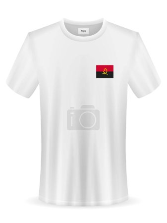 Téléchargez les illustrations : T-shirt avec drapeau angolais sur fond blanc. Illustration vectorielle. - en licence libre de droit