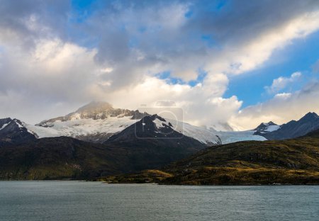 Foto de Vista de Holanda o glaciar holandés en Callejón Glaciar del Canal Beagle en Chile - Imagen libre de derechos