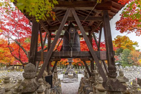 Téléchargez les photos : Détail de la cloche dans le temple Adashino Nenbutsuji à Kyoto - en image libre de droit