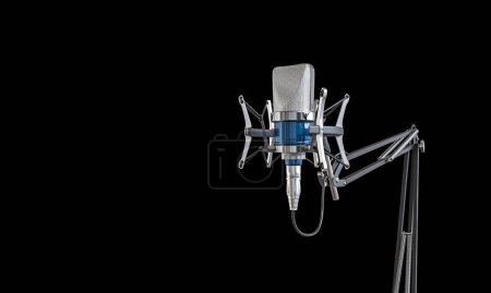 Foto de Estudio micrófono choque montaje fondo oscuro. sonido, música, podcast - Imagen libre de derechos