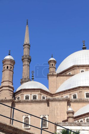 Große Moschee von Muhammad Ali Pascha in der Zitadelle von Kairo, Ägypten, Nordafrika. Berühmtes Wahrzeichen Kairos - die Alabaster-Moschee aus osmanischer Zeit in der Zitadelle