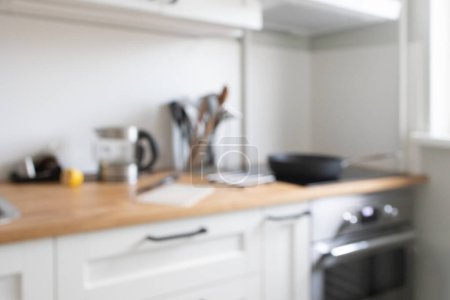 Foto de Abstracto desenfocado cocina moderna fondo - Imagen libre de derechos