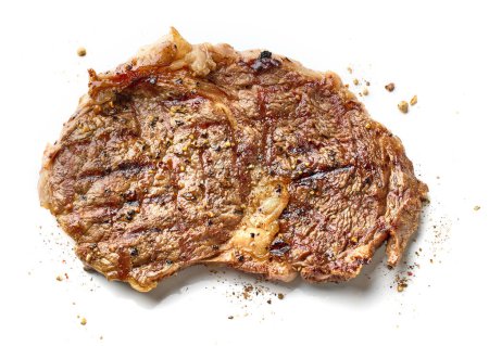 Téléchargez les photos : Steak entrecote de bœuf fraîchement grillé isolé sur fond blanc, vue de dessus - en image libre de droit
