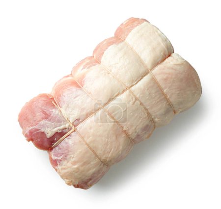 Téléchargez les photos : Viande de porc crue fraîche pour faire du rôti de porc isolé sur fond blanc, vue de dessus - en image libre de droit