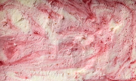 Foto de Fresa casera y textura de helado de vainilla, vista superior - Imagen libre de derechos