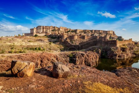 Téléchargez les photos : Fort majestueux de Mehrangarh à Jodhpur, Rajasthan, Inde - en image libre de droit