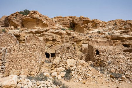 Blick auf das malerische Berberdorf Ghomrassen im Südosten Tunesiens