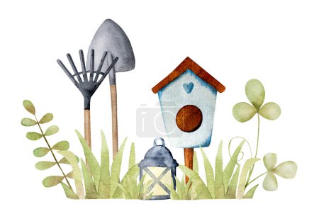 Téléchargez les photos : Jolie maison d'oiseaux avec pelle de jardin et hachoir en peinture aquarelle à l'herbe verte. Beau dessin de printemps aquarelle avec nichoir et outils de récolte - en image libre de droit